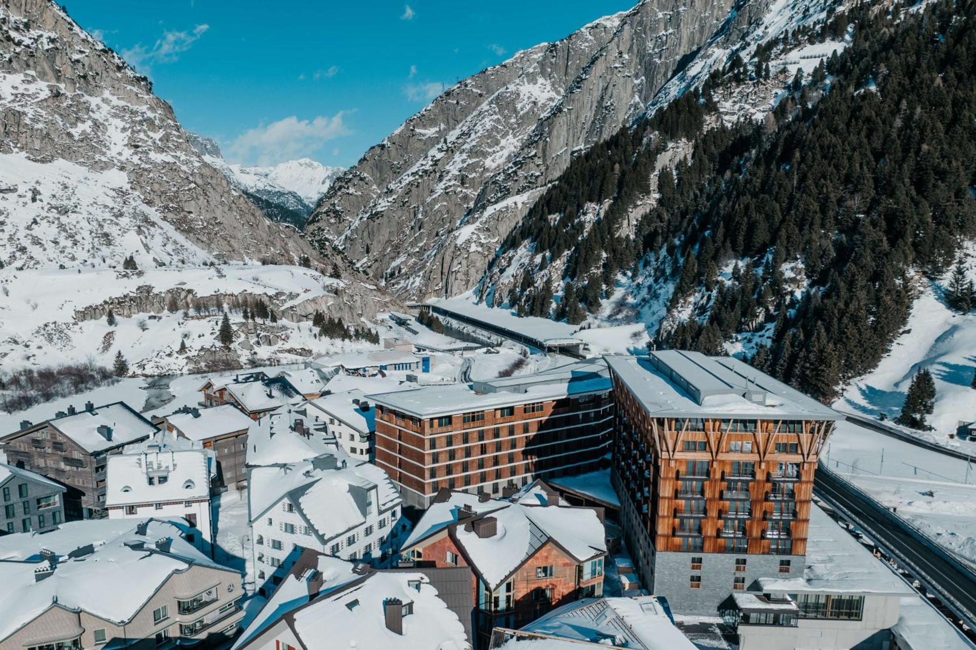 Radisson Blu Hotel Reussen, Andermatt Exterior foto